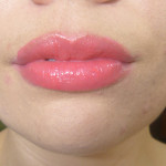REVIEW: Revlon Sizzling Pink Lipstick