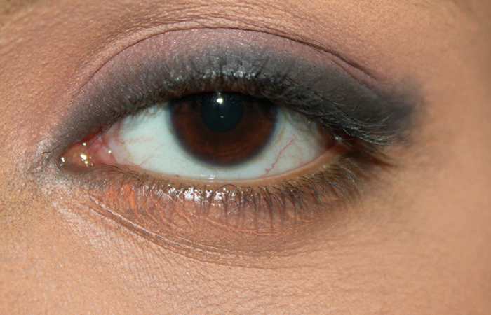 Kareena Kapoor Inspired Eye Makeup (4)