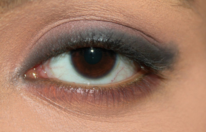 Kareena Kapoor Inspired Eye Makeup (5)
